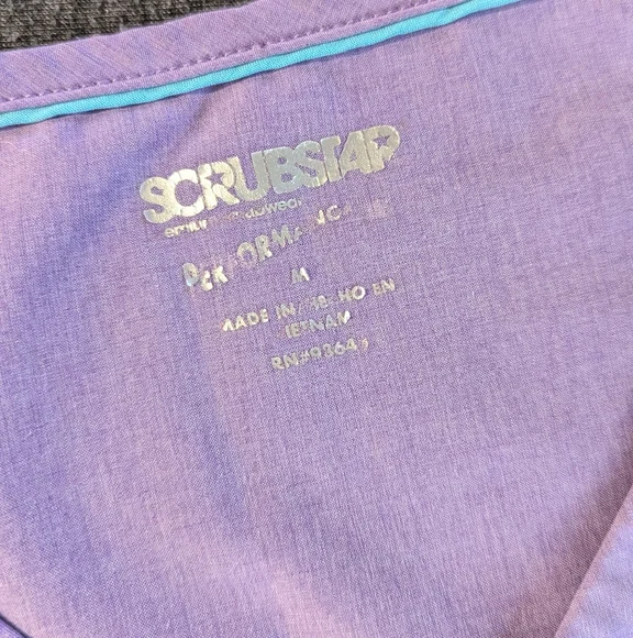 ScrubStar Purple Scrub top Size M - Picture 2 of 4